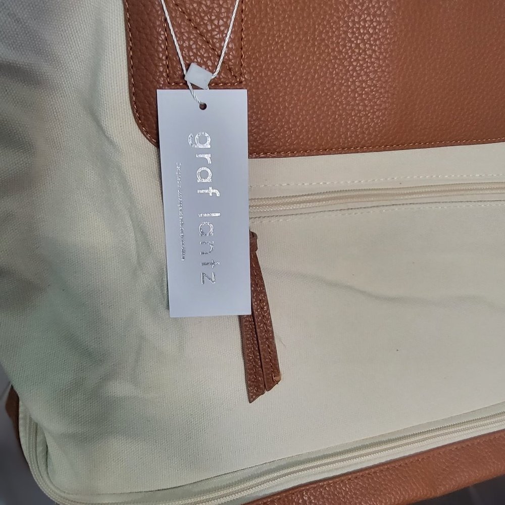 Weekender tote - Picture 2 of 4